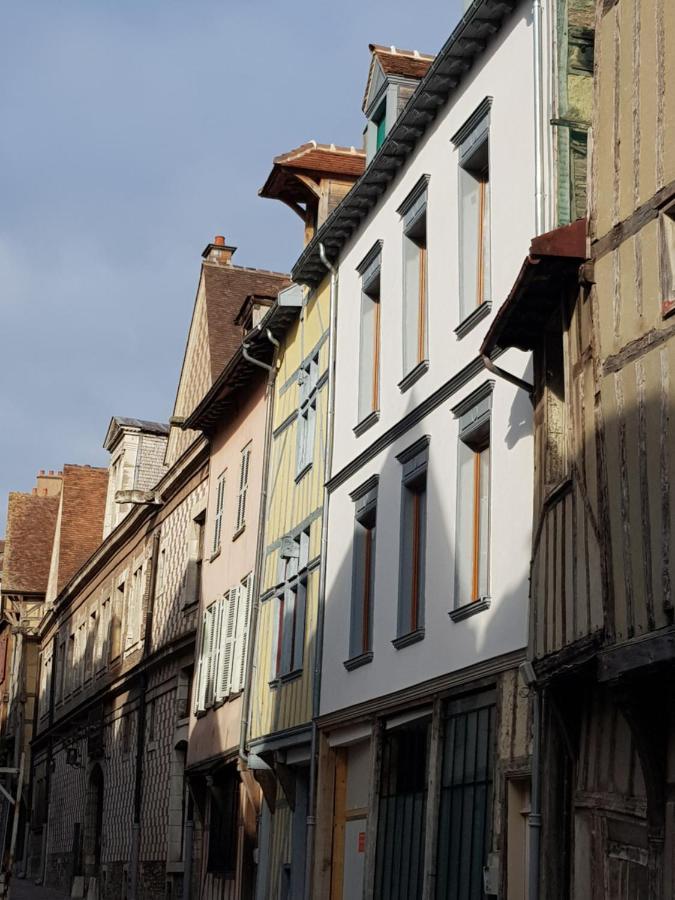 Appart'Hôtel Sainte Trinité Troyes Exterior foto